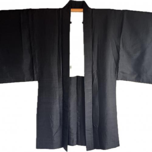 Haori homme antique d ete soie noire takanohane montsuki3